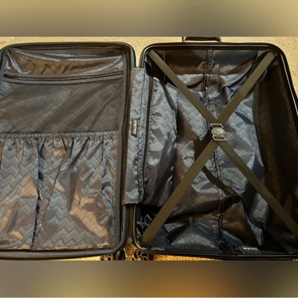 🎉LAST PIECE🎉CALPAK 28in Hardside Spinner Luggage - Picture 10 of 10